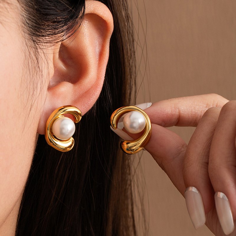 18K Gold Plated Hammered Pearl Drop Earrings