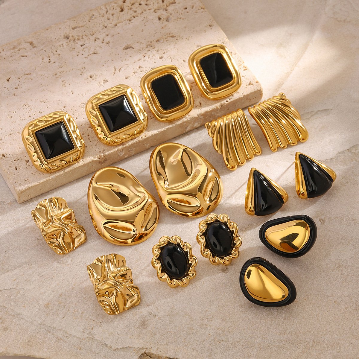Vintage Black & Gold Plated Statement Earrings