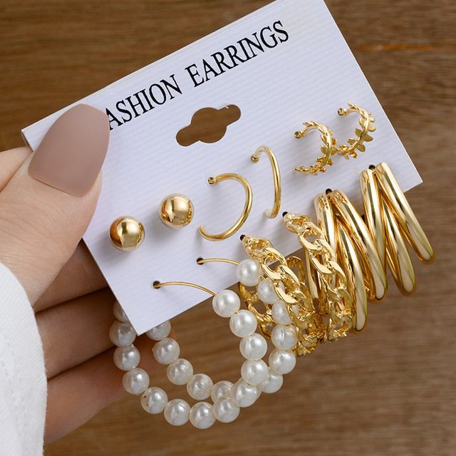 Pearl Stud Earrings Set
