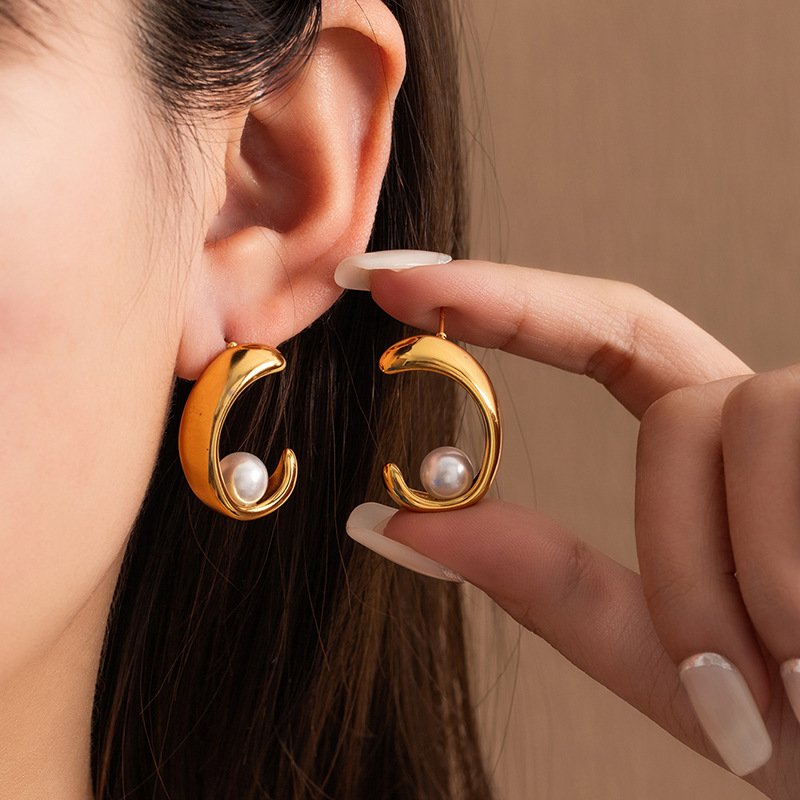 Gold Baroque Pearl Drop Earrings