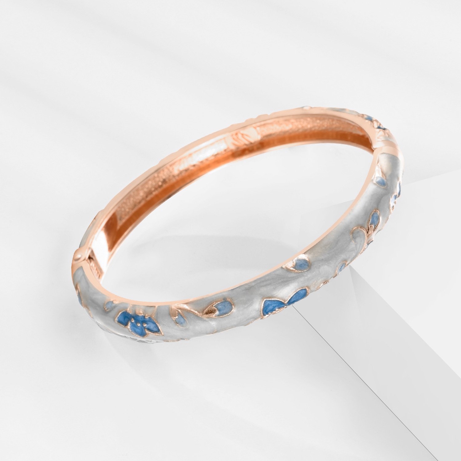 blue-floral-cloisonne-enamel-bracelet-women-oriental-bangle.jpg