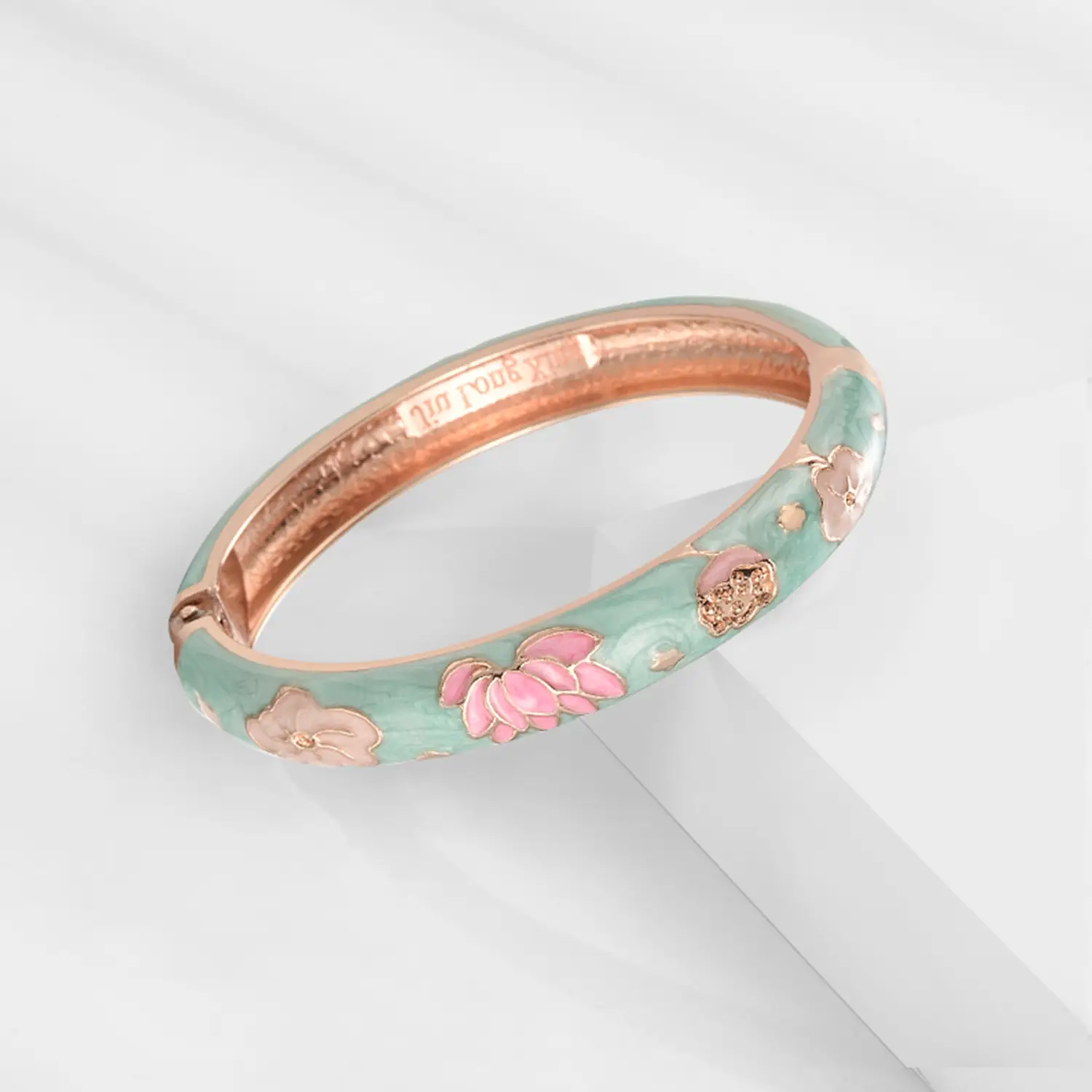 2rose‑gold‑cloisonne‑peony‑enamel‑hinged‑bangle‑green‑jewelry.jpg