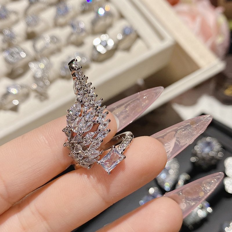 Hollow Silver Butterfly Zircon Ring, Sparkling Cubic Zirconia Statement Ring For Women