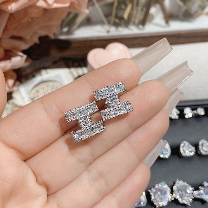 Double C Water Drop Zircon Stud Earrings Silver Tone
