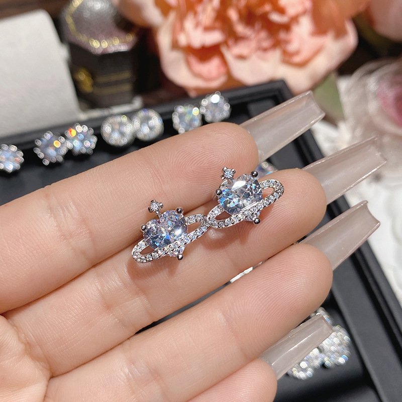 Double C Water Drop Zircon Stud Earrings Silver Tone