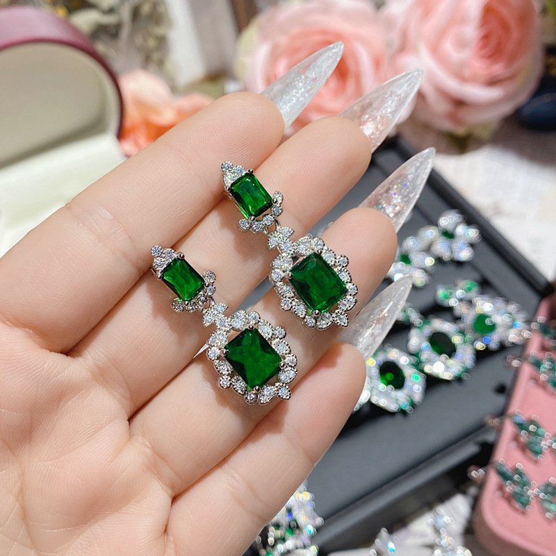 Luxury Green Stone Statement Dangling Earrings For Wedding Women