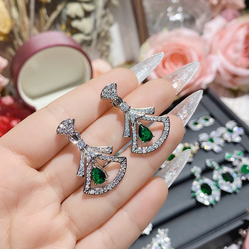 Green Leaf Teardrop Zircon Drop Earrings Silver Tone Hand Close Up