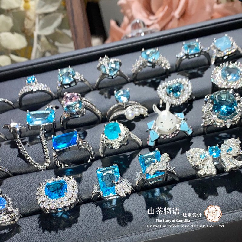 Blue Center Pave Crystal Flower Ring Silver Tone Hand Close Up