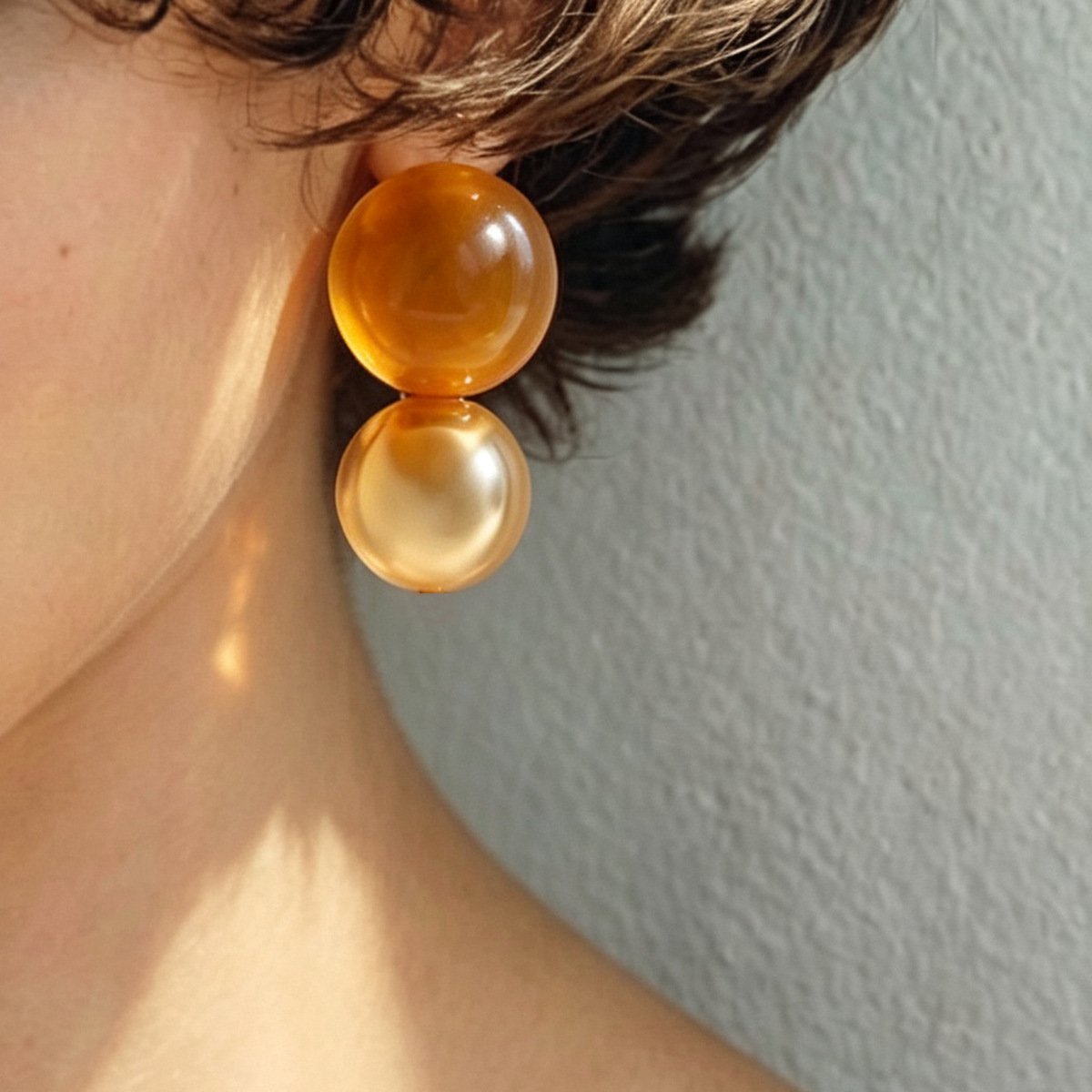 Amber Resin & Gold Disc Drop Earrings Vintage Statement Dangle Earrings
